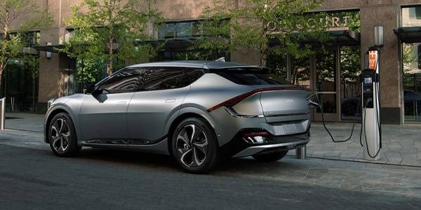 2022-Kia-EV6-electric-car-inside-view